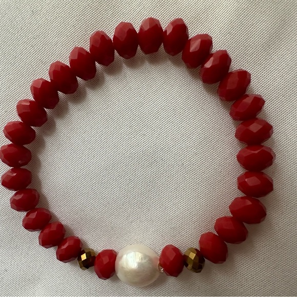 Red Bracelet - Picture 3 of 6